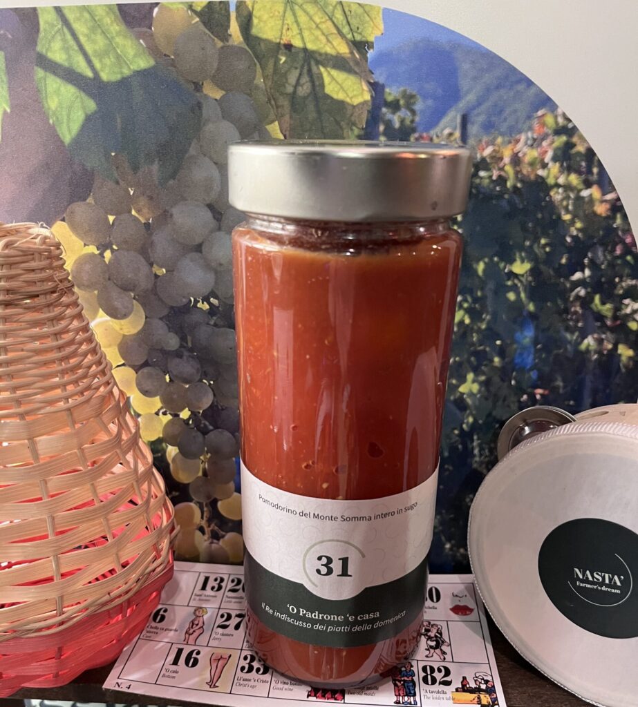pomodori del monte somma interi in sugo n31 o padrone e casa nasta conserva